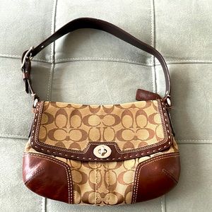 Coach small purse